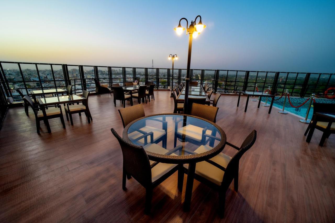 Sarovar Portico Джайпур Екстер'єр фото